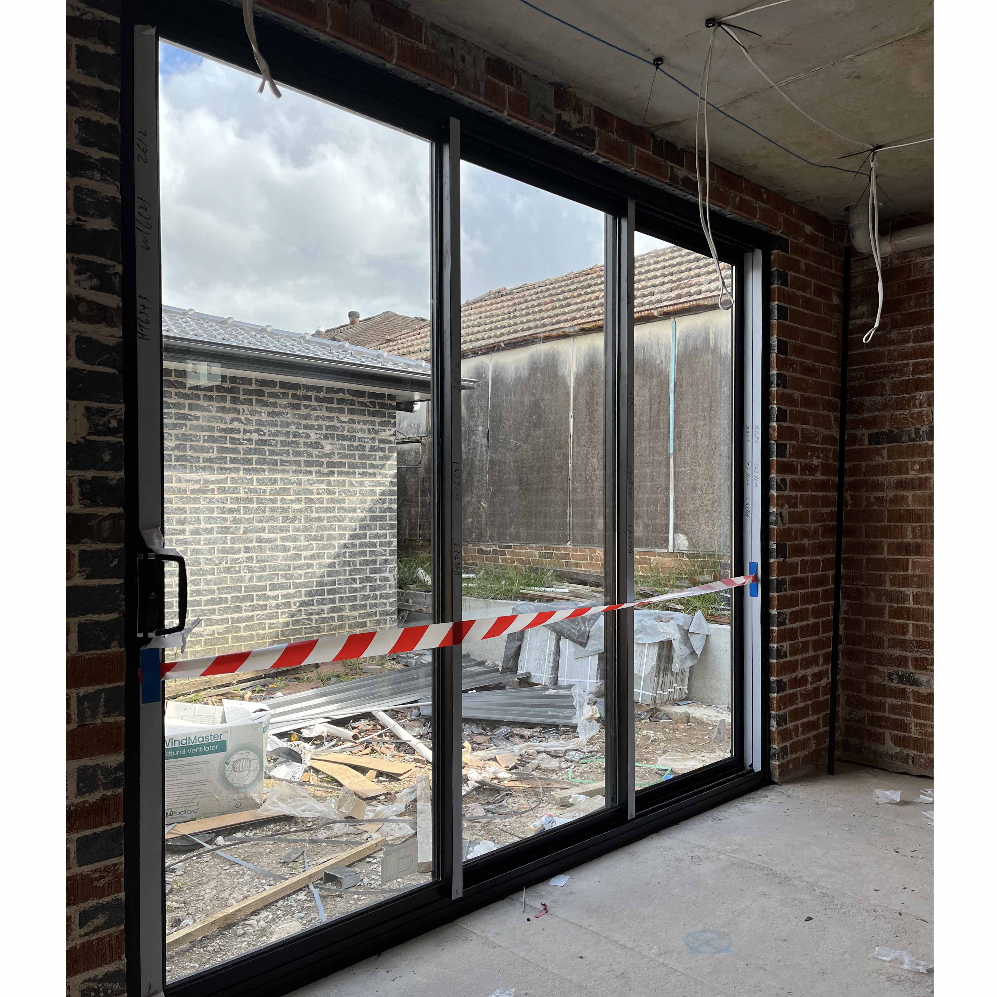 Modern Design Double Layer Aluminum Transom Windows and Doors Powder Coated Multi Aluminum Sliding Door Storefront Door