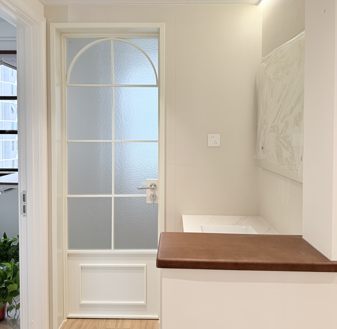 Case living room view