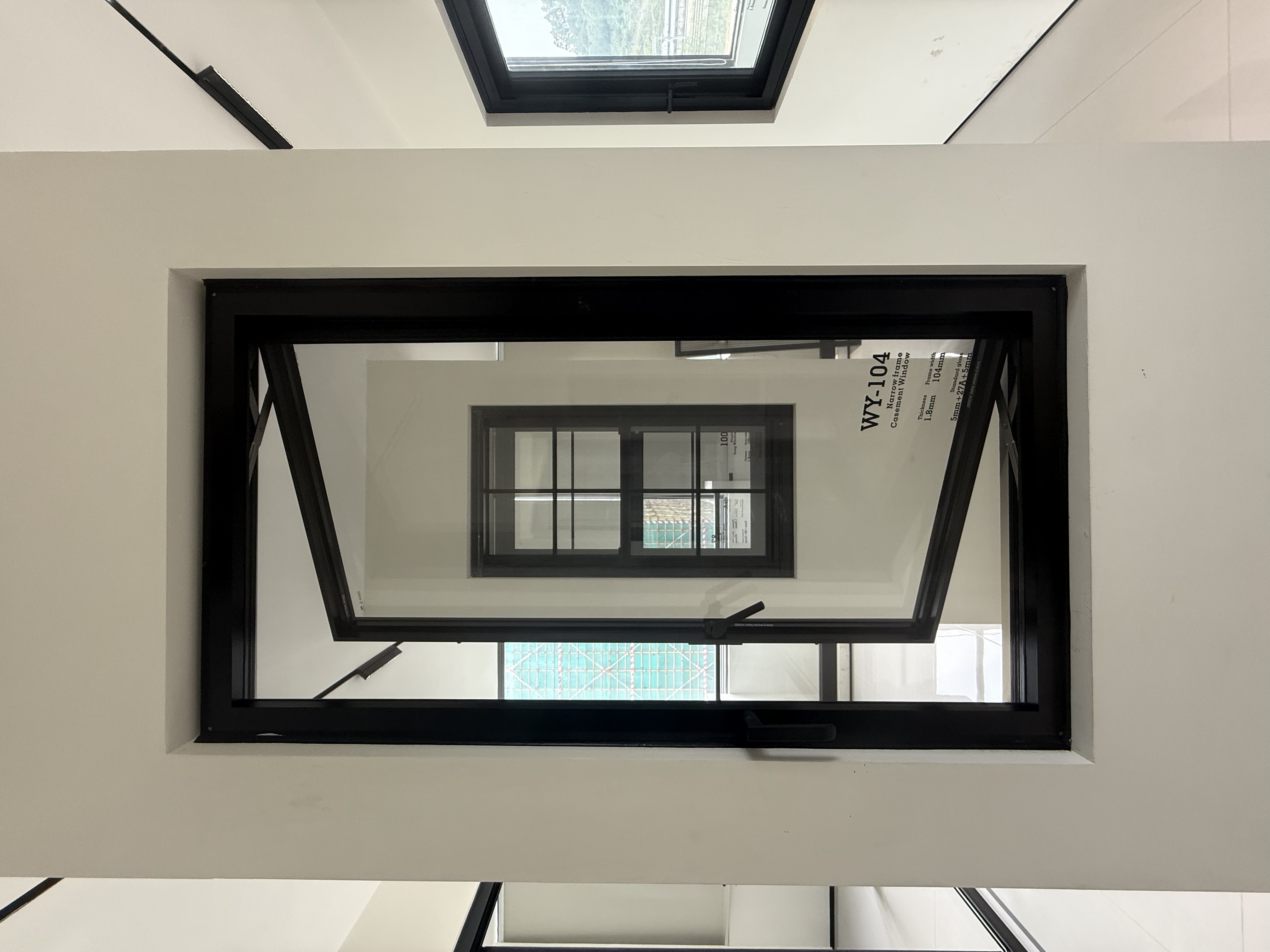 DERCHI Modern Aluminum And Glass Windproof Customizable Size High-Performance Casement Window Hurricane Proof windows
