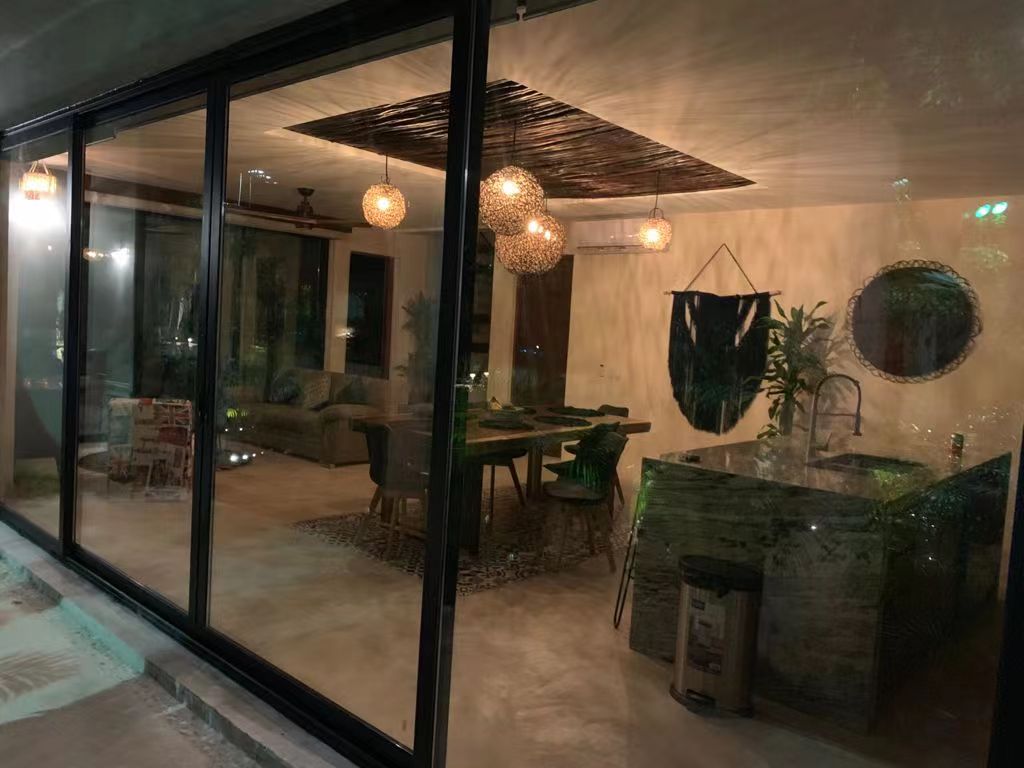 Heat Insulation and Windproof Modern Design Aluminum Sliding Glass Window and Stacker Doors Double Glazed