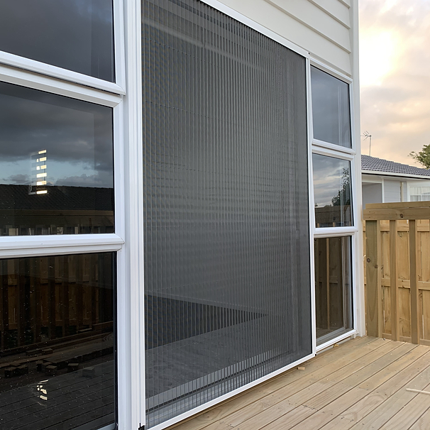 Retractable Anti-Insect Horizontal Open Fly Screen Door With Pleated Mesh Anti-Mosquito Net &amp; Folding Design