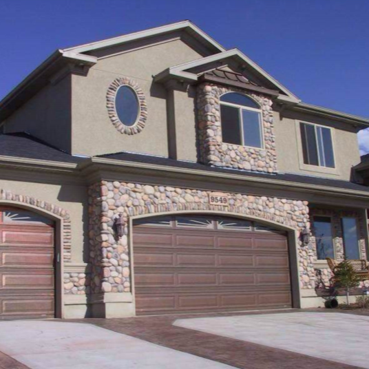 High Quality White Aluminum Alloy Garage Door Waterproof Powder Coated Modern Design Garage Door
