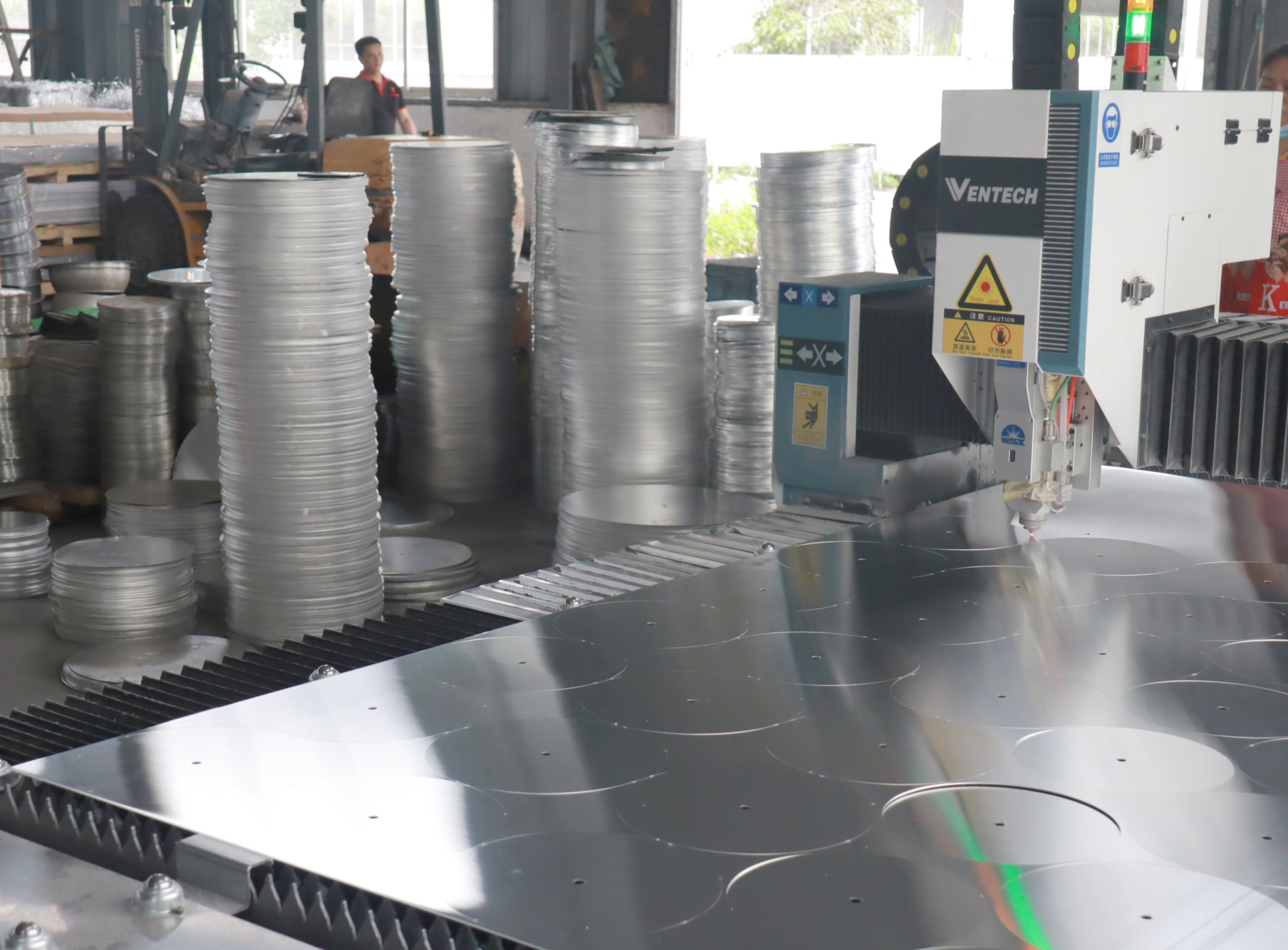 Laser Cutting Machine