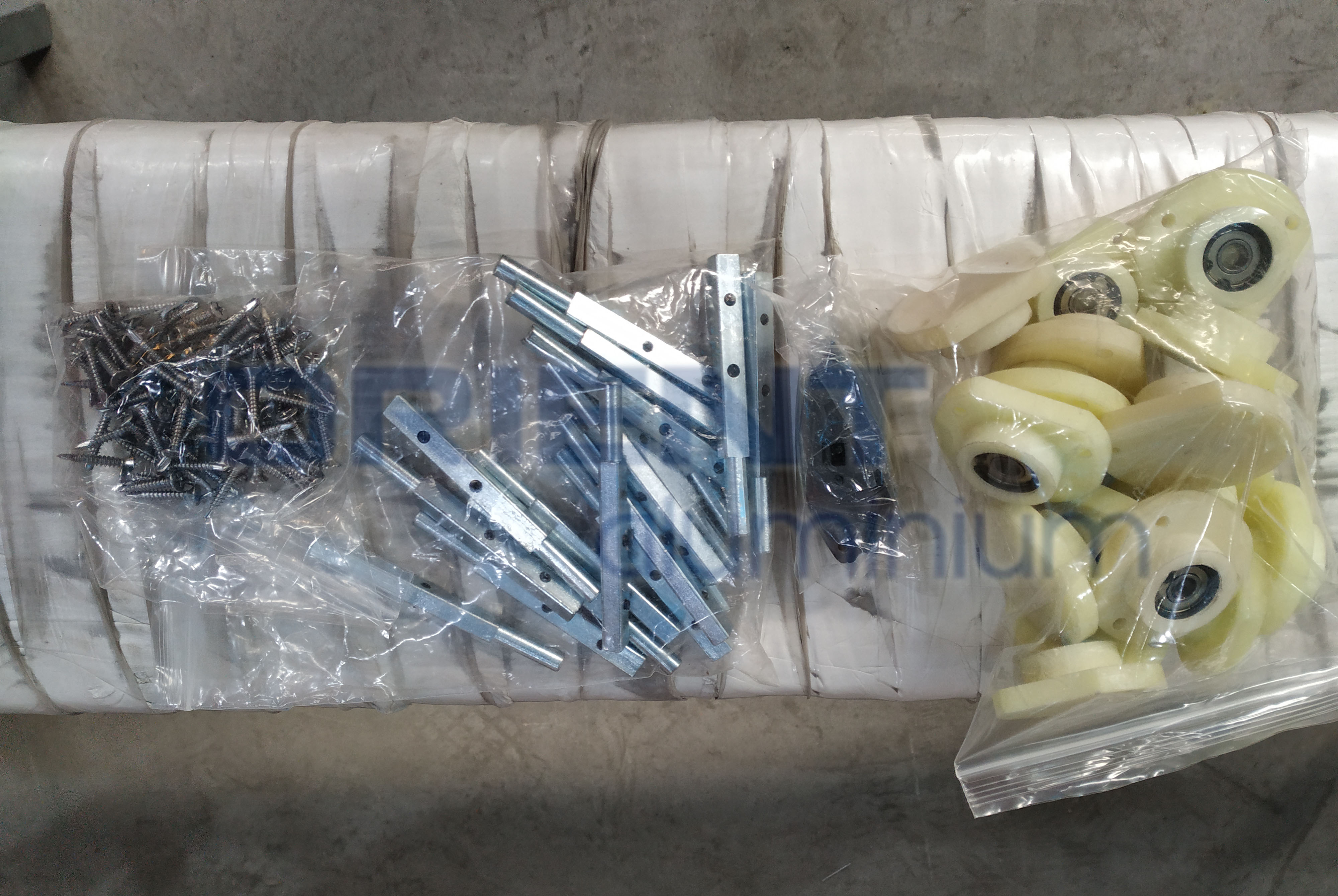 Hardware Packing