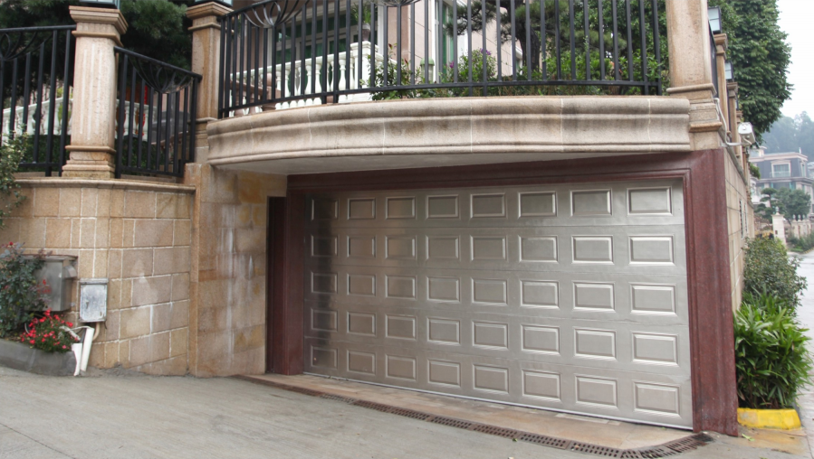 High Quality White Aluminum Alloy Garage Door Waterproof Powder Coated Modern Design Garage Door